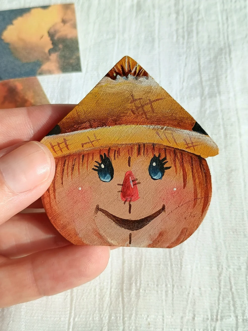 handmade Vintage cottage happy slight